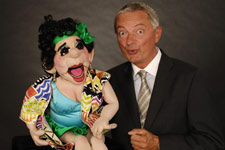 Business-Bauchredner: Musterkundin Elvira